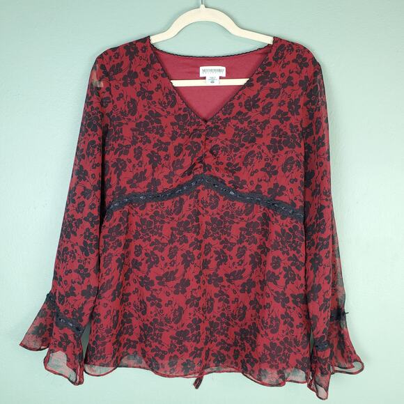 Motherhood Maternity Floral V-Neck Laced Blouse Size Medium - Picture 2 of 6
